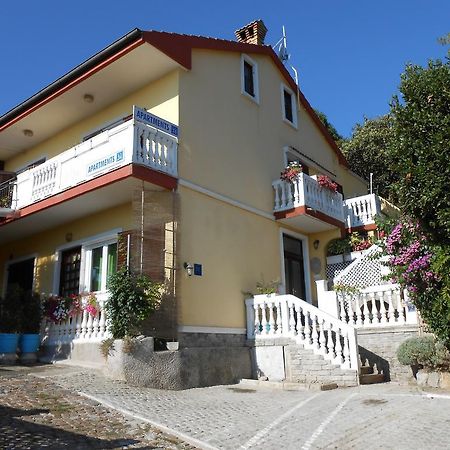 Apartment Vivoda Opatija Exterior photo