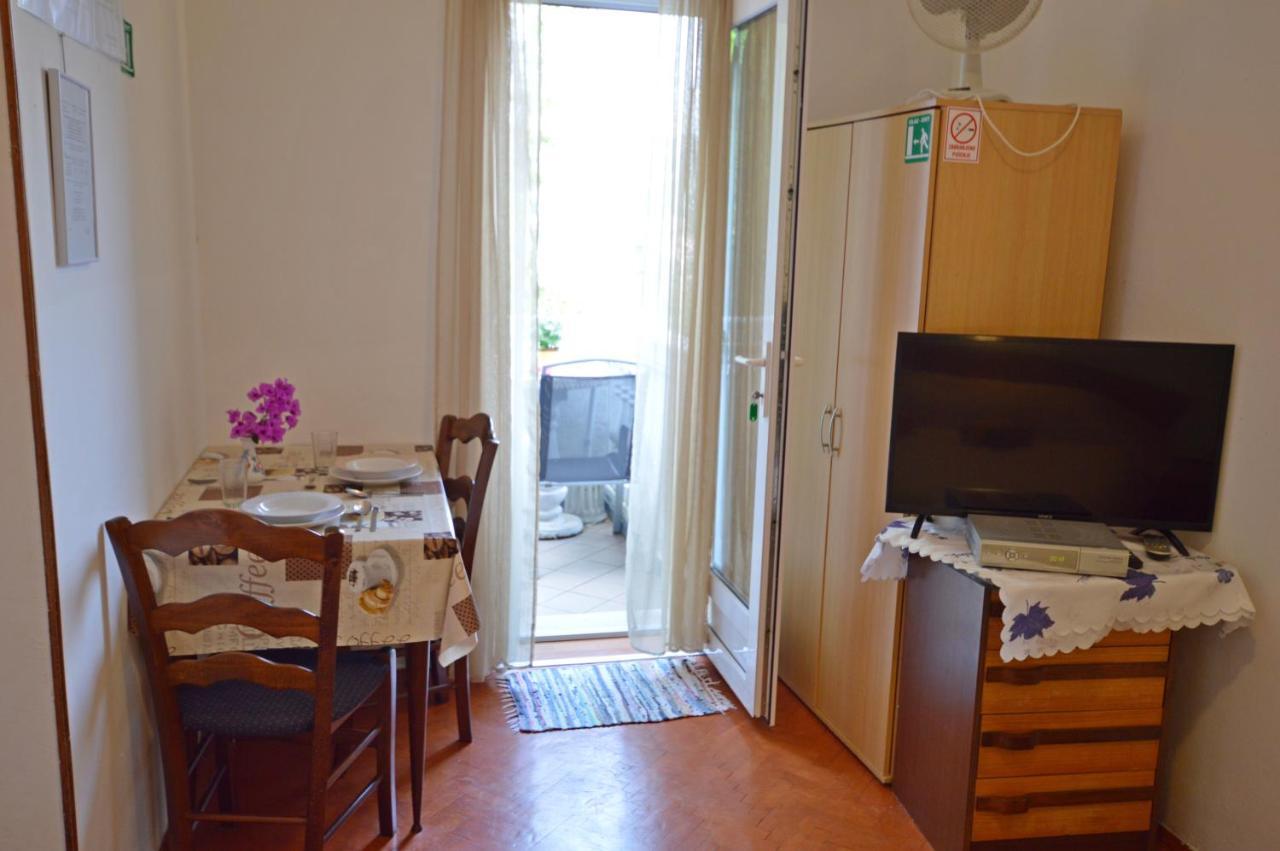 Apartment Vivoda Opatija Exterior photo